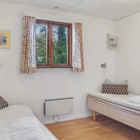 Nice In Vaeggerlose With Kitchen 度假居 Bøtø By